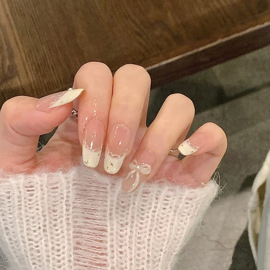 Snygga Naglar Utan Krångel – Perfekt för Dig